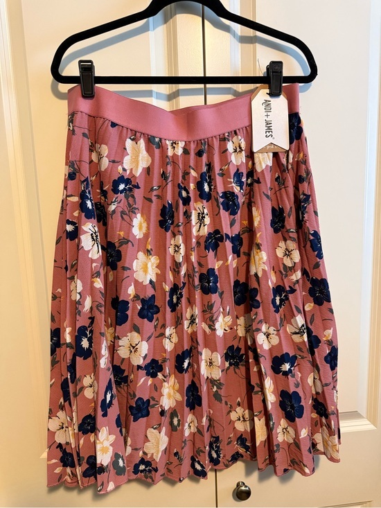 Andi + James Dresses & Skirts - Andi + James Dusty Pink Floral Pleated Skirt with Navy and Cream Flowers